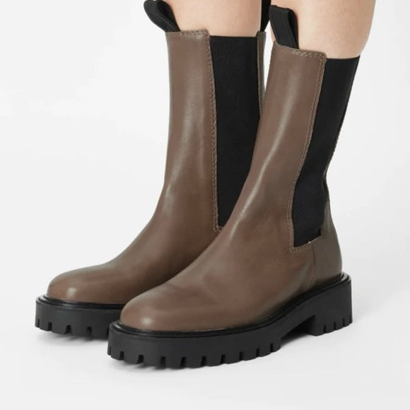 LAST Angie Chelsea boots - Picture 7 of 8